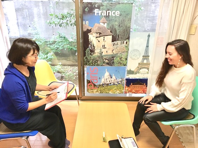 フランス語学校 東京恵比寿にある評判・格安フランス語会話・文法の教室です。