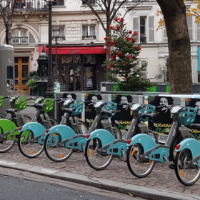 パリで自転車、フランス語学校